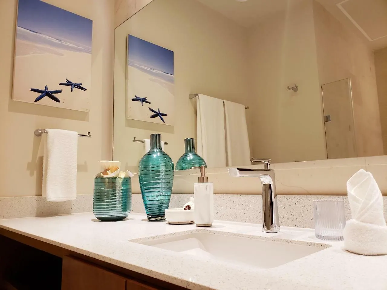Apartament Well Located 2 Bedroom In Miranda Brand New Building By Happy Address Playa del Carmen