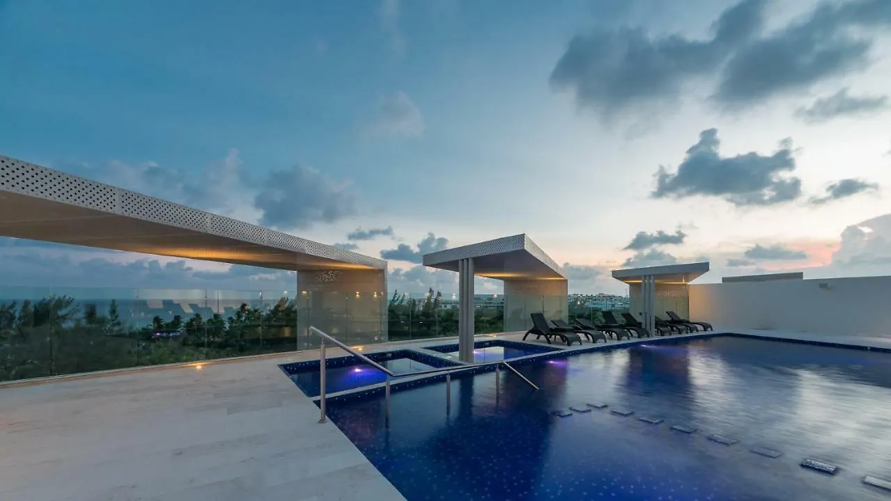 Well Located 2 Bedroom In Miranda Brand New Building By Happy Address Playa del Carmen Apartament